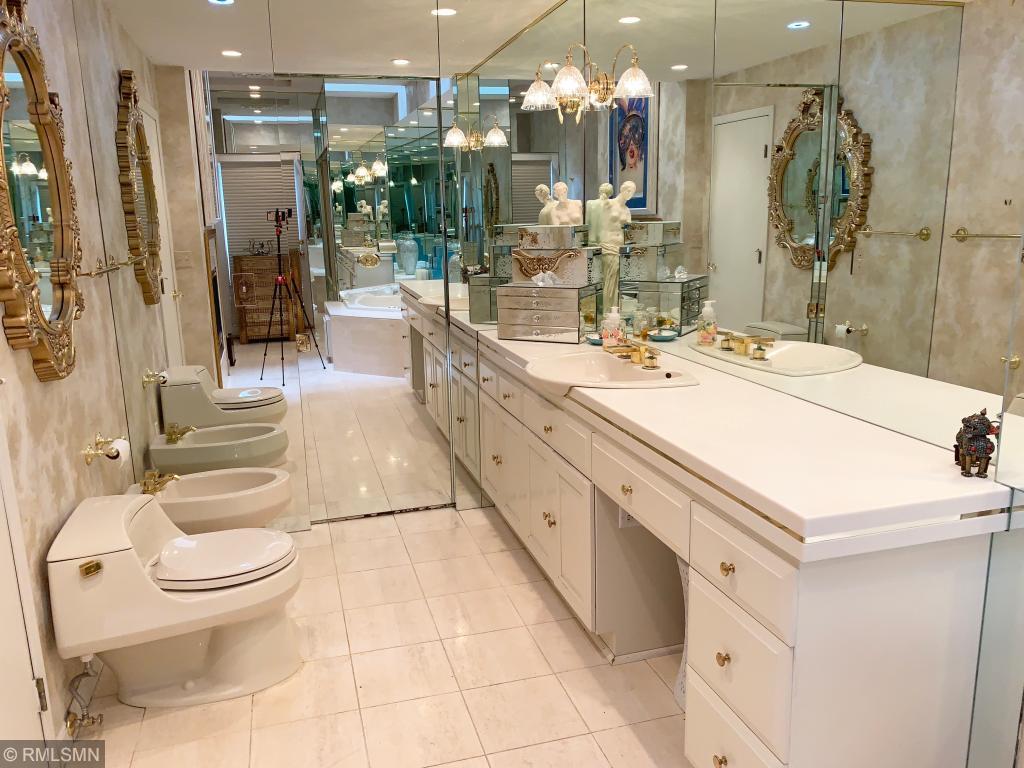 167 Gleahaven Road Wayzata, MN 55391 - Photo 12 of 18 Gallery Image 12