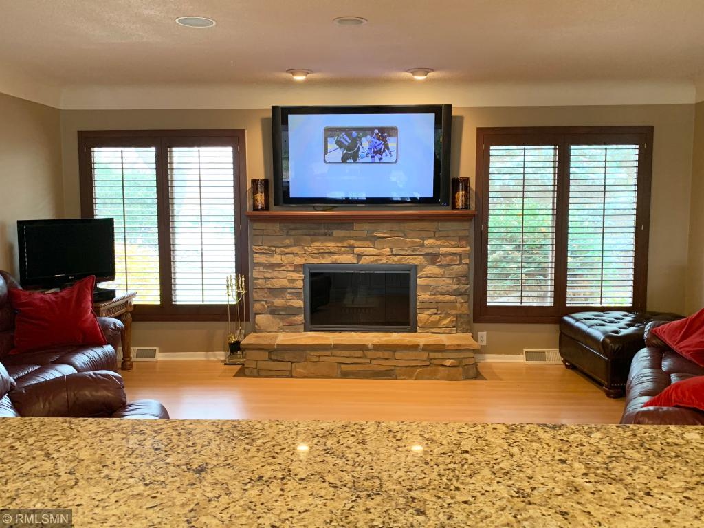 167 Gleahaven Road Wayzata, MN 55391 - Photo 7 of 18 Gallery Image 7