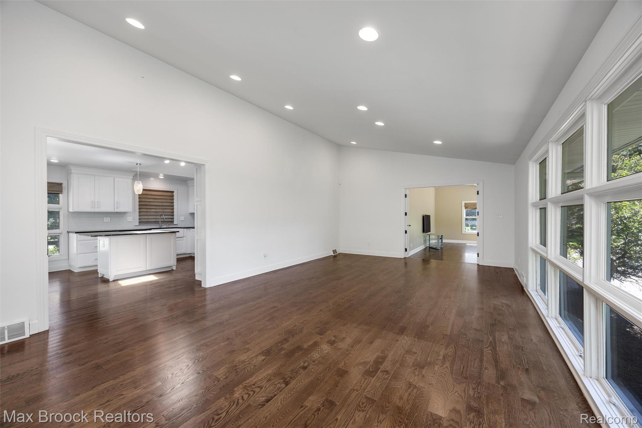 3797 South Darlington Road Bloomfield Hills, MI 48301 - Photo 17 of 63 Great room