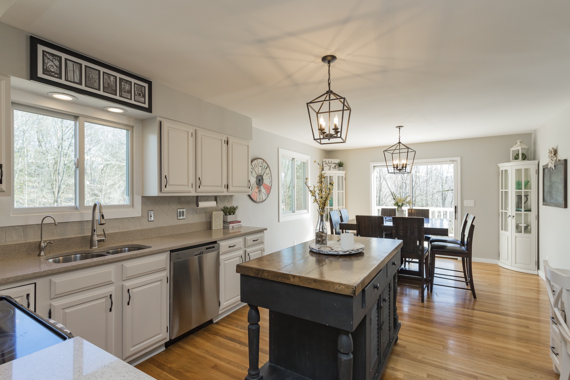 804 High Point Ridge Road Franklin, TN 37069 - Photo 16 of 50 a open kitchen with stainless steel appliances granite countertop a sink stove and refrigerator