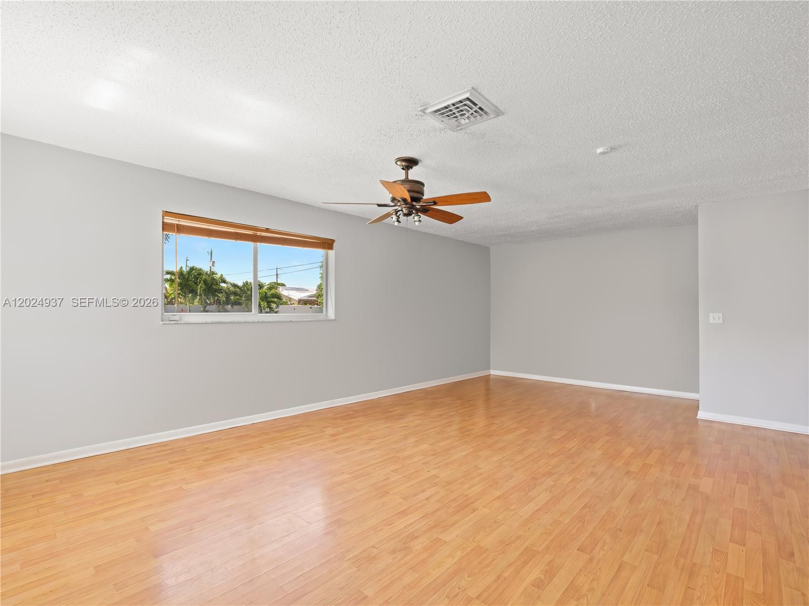 4301 Northeast 5th Avenue Boca Raton, FL 33431 - Photo 13 of 18