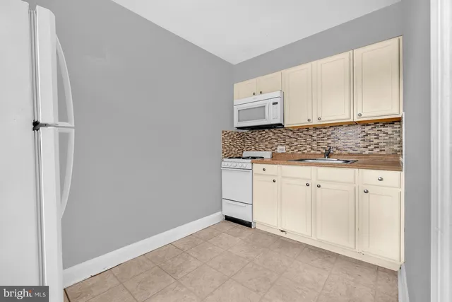 $295,000 | 1304 Dartmouth Avenue, Baltimore, MD 21234