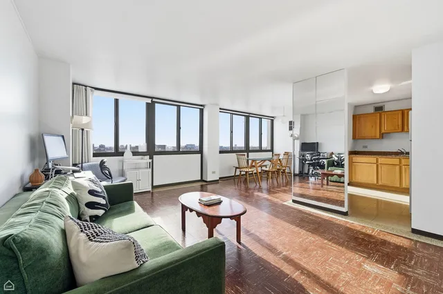 $37,500 | 4850 South Lake Park Avenue, Unit 1403, Chicago, IL 60615