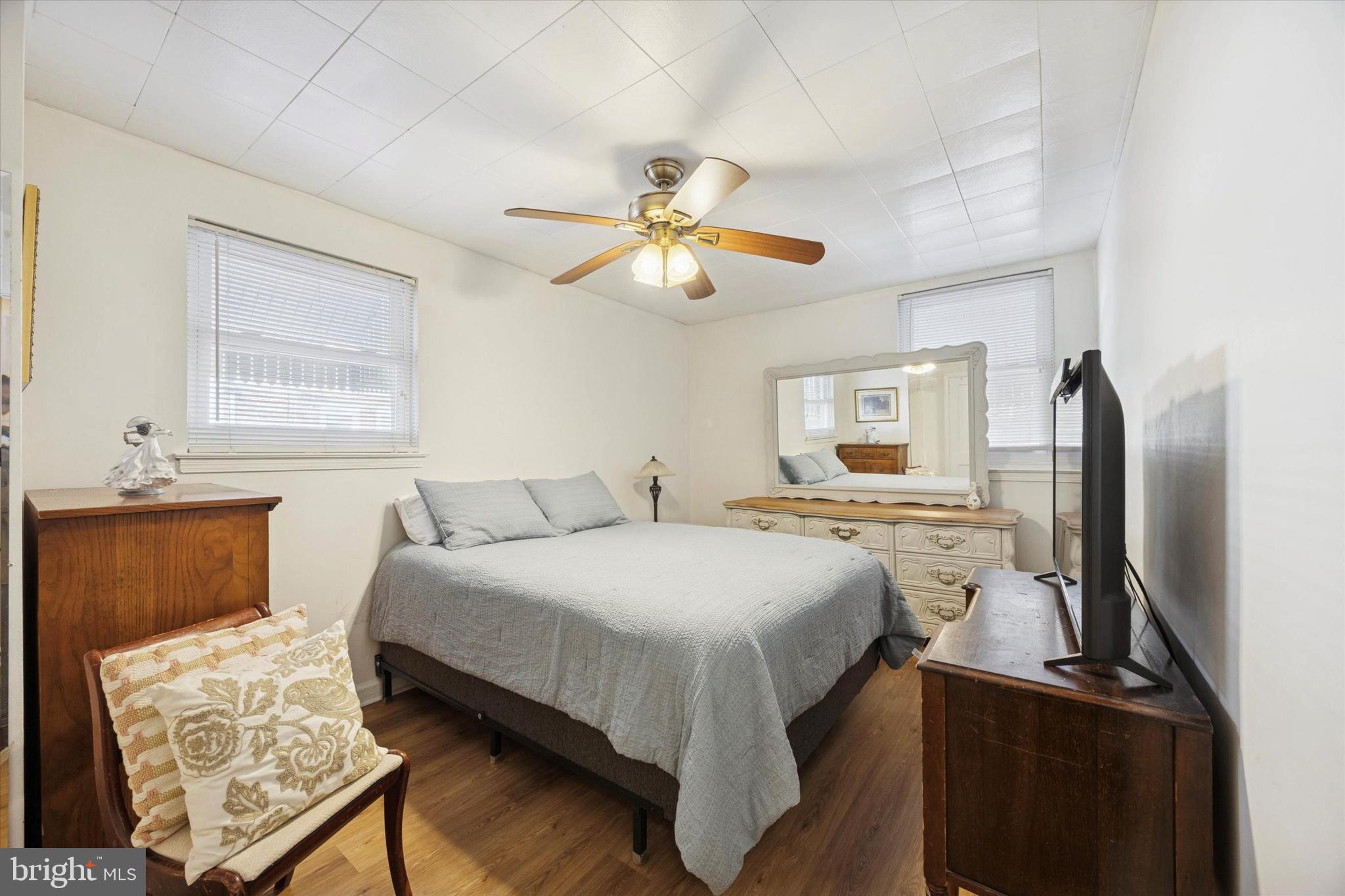 4337 J Street Philadelphia, PA 19124 - Photo 13 of 26