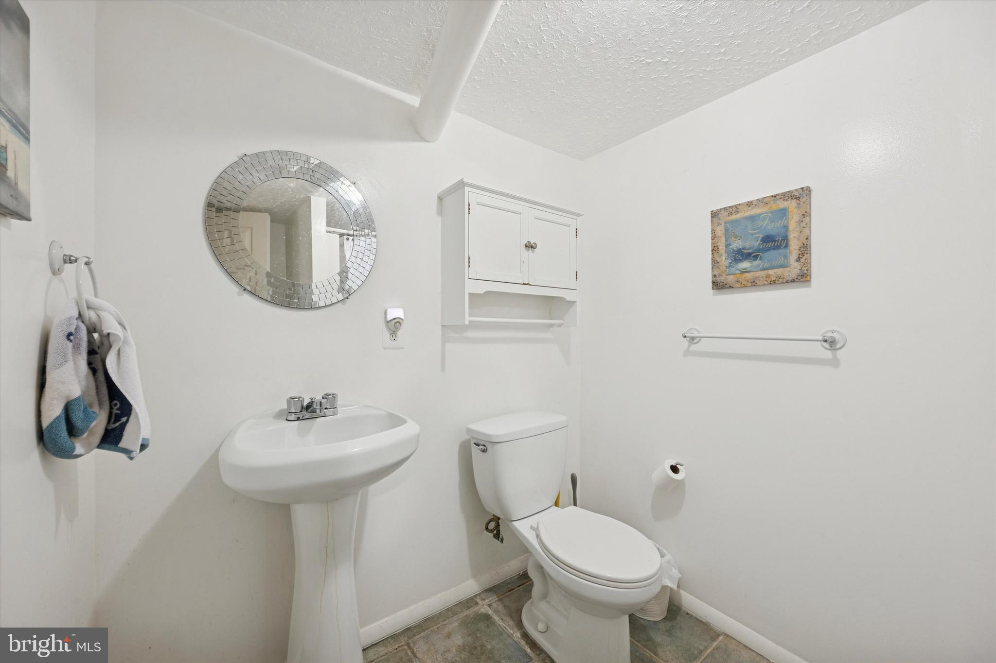 4337 J Street Philadelphia, PA 19124 - Photo 23 of 26