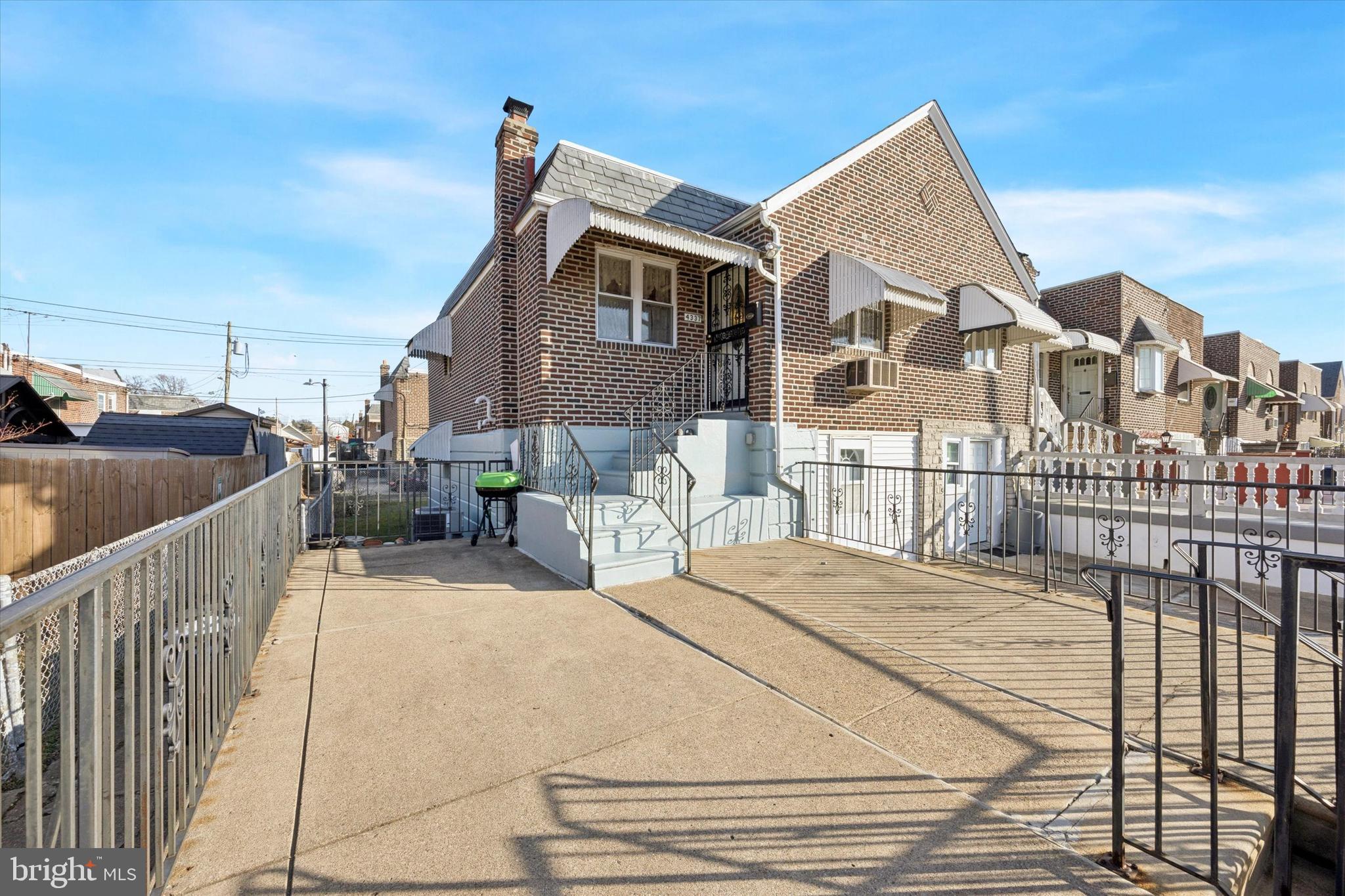 4337 J Street Philadelphia, PA 19124 - Photo 3 of 26
