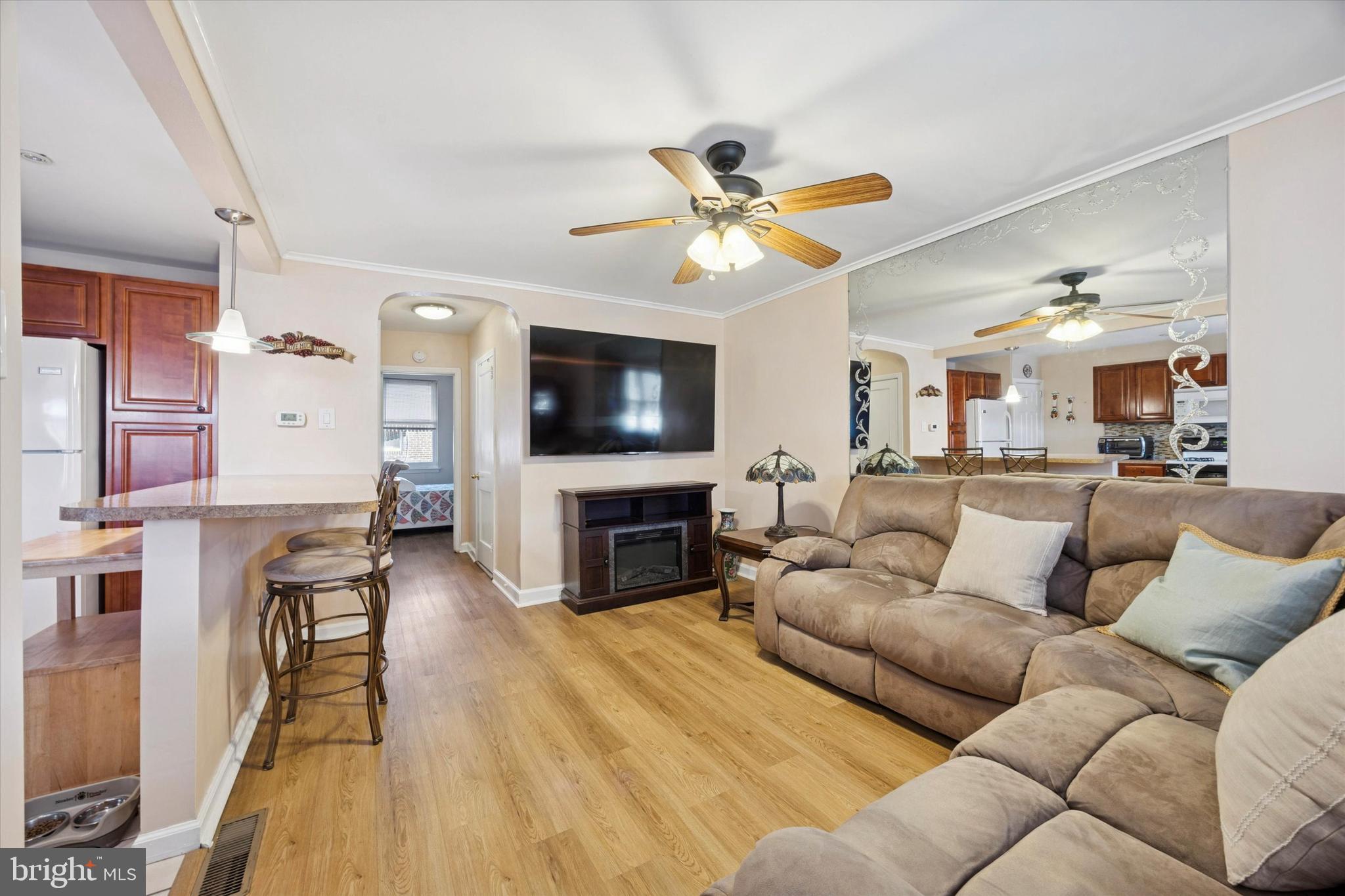 4337 J Street Philadelphia, PA 19124 - Photo 4 of 26