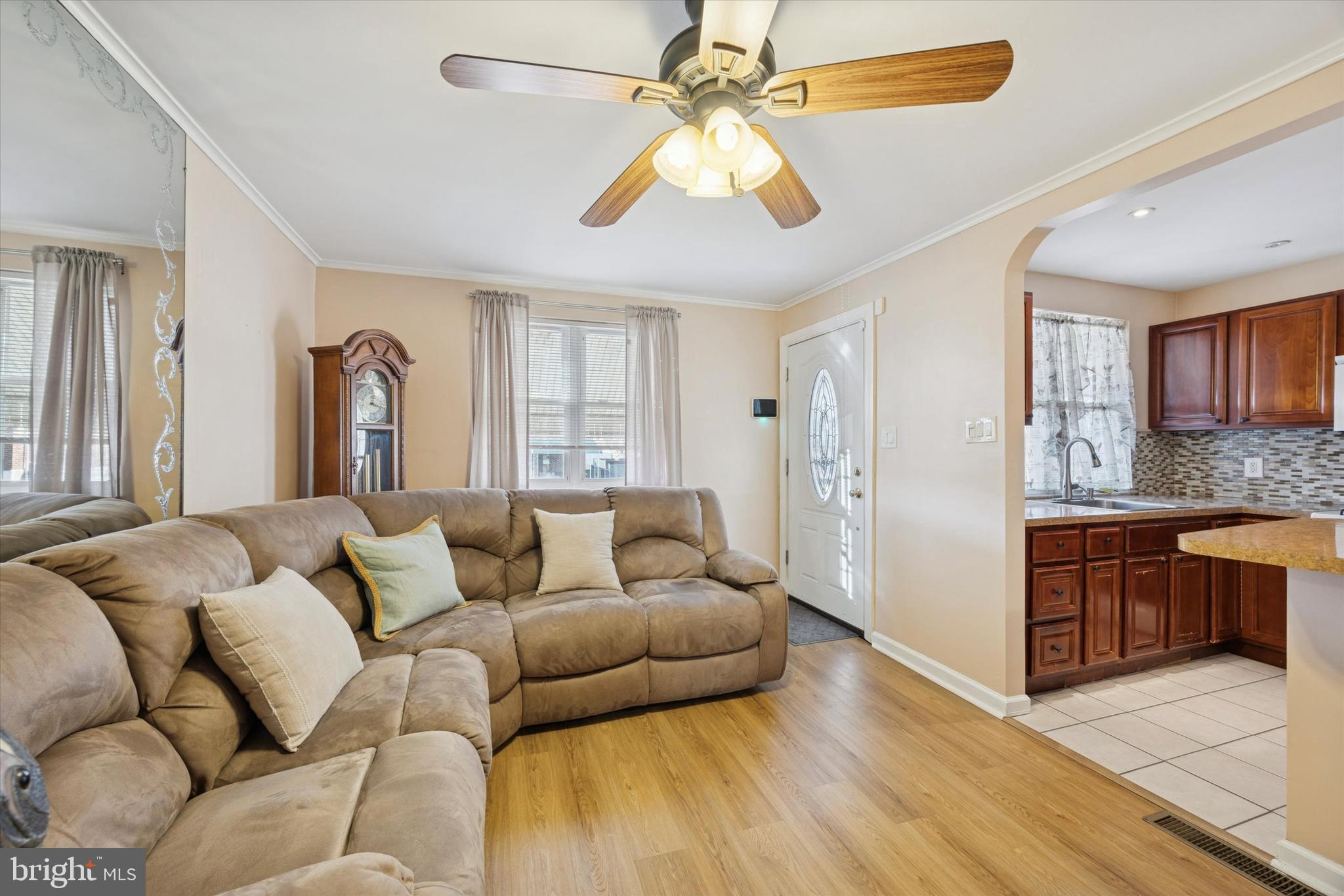 4337 J Street Philadelphia, PA 19124 - Photo 6 of 26