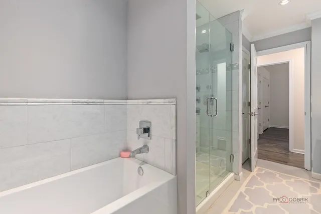 a bathroom with a bathtub
