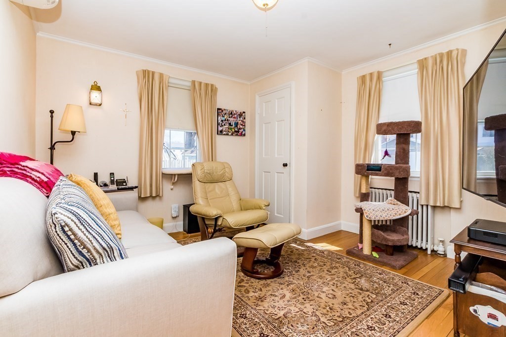 73 Canterbury Road Waltham, MA 02453 - Photo 26 of 34 Gallery Image 26