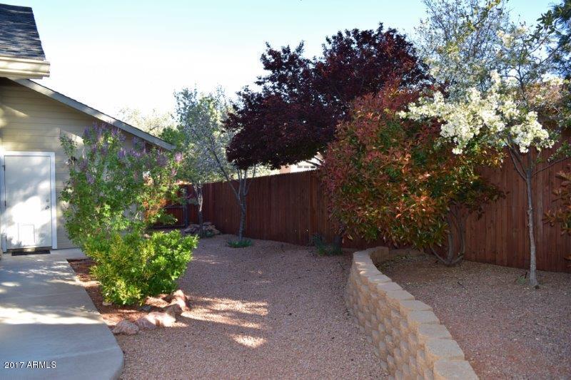 613 Boulder Ridge Road Payson, AZ 85541 - Photo 31 of 34 Back Yard (2)