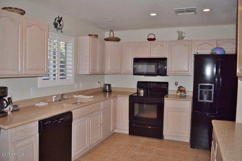 613 Boulder Ridge Road Payson, AZ 85541 - Photo 7 of 34 Kitchen (1)