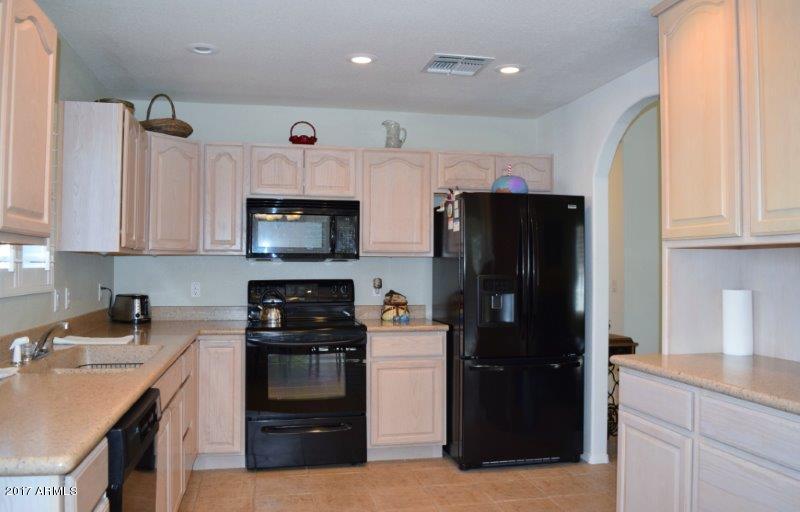 613 Boulder Ridge Road Payson, AZ 85541 - Photo 8 of 34 Kitchen (2)