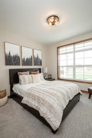$929,900 | 6448 Sun Valley Boulevard, Horace, ND 58047