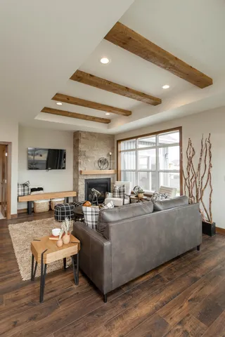 $929,900 | 6448 Sun Valley Boulevard, Horace, ND 58047