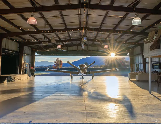 $7,995,000 | 6614 Lakeville Highway, Petaluma, CA 94954