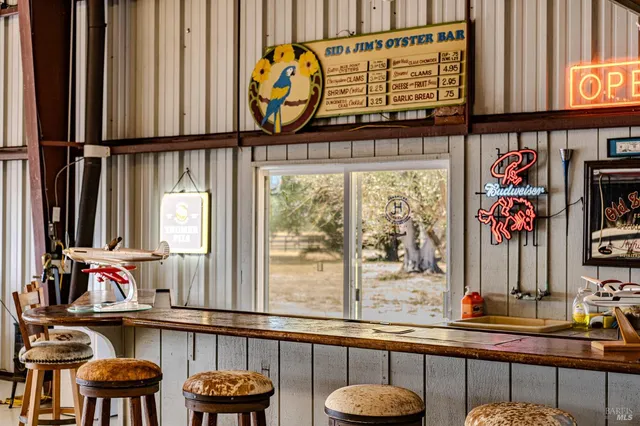 $7,995,000 | 6614 Lakeville Highway, Petaluma, CA 94954