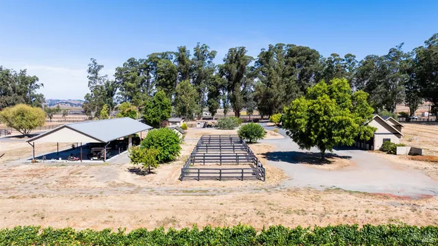 $7,995,000 | 6614 Lakeville Highway, Petaluma, CA 94954