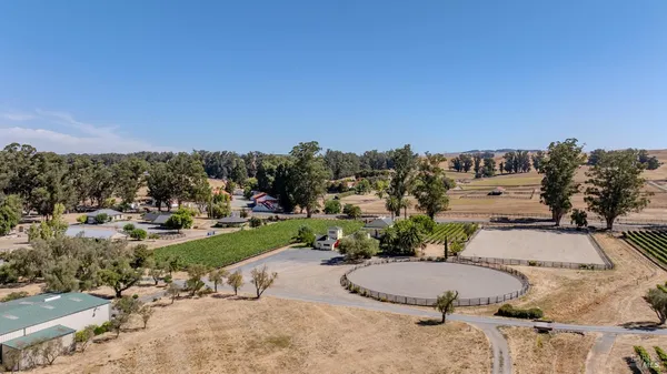 $7,995,000 | 6614 Lakeville Highway, Petaluma, CA 94954