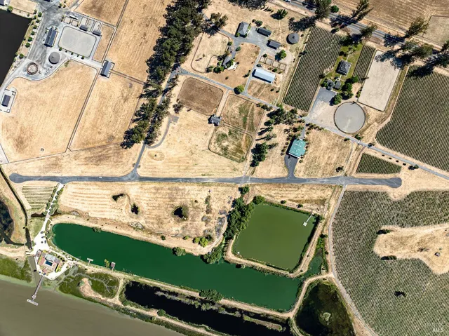 $7,995,000 | 6614 Lakeville Highway, Petaluma, CA 94954