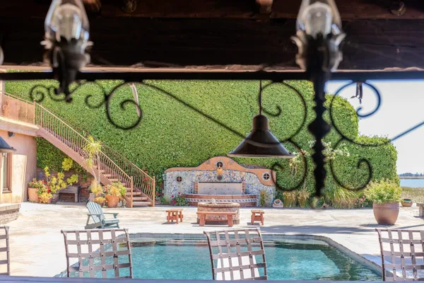 $7,995,000 | 6614 Lakeville Highway, Petaluma, CA 94954