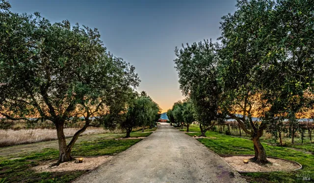 $7,995,000 | 6614 Lakeville Highway, Petaluma, CA 94954