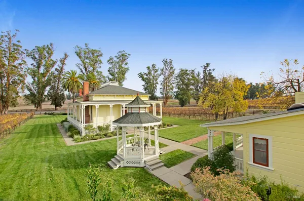 $7,995,000 | 6614 Lakeville Highway, Petaluma, CA 94954