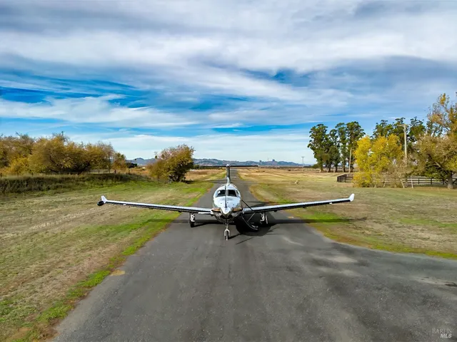 $7,995,000 | 6614 Lakeville Highway, Petaluma, CA 94954