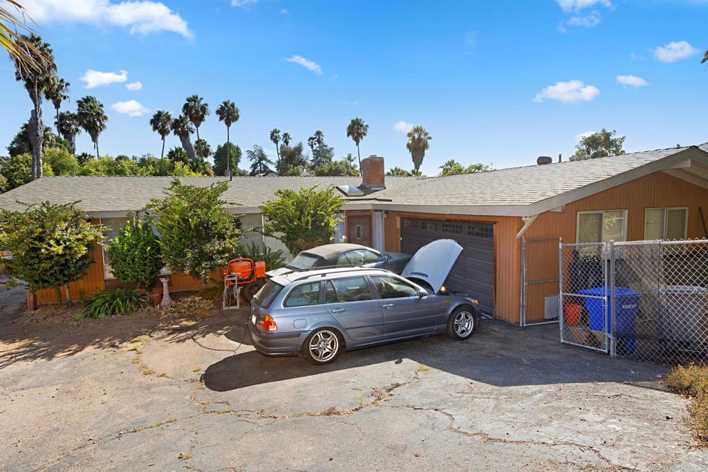 609 Roca Place Vista, CA 92084 - Photo 5 of 43 Gallery Image 5