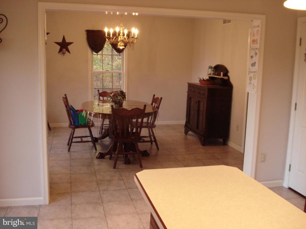 705 Sportsman Road Denver, PA 17517 - Photo 3 of 26