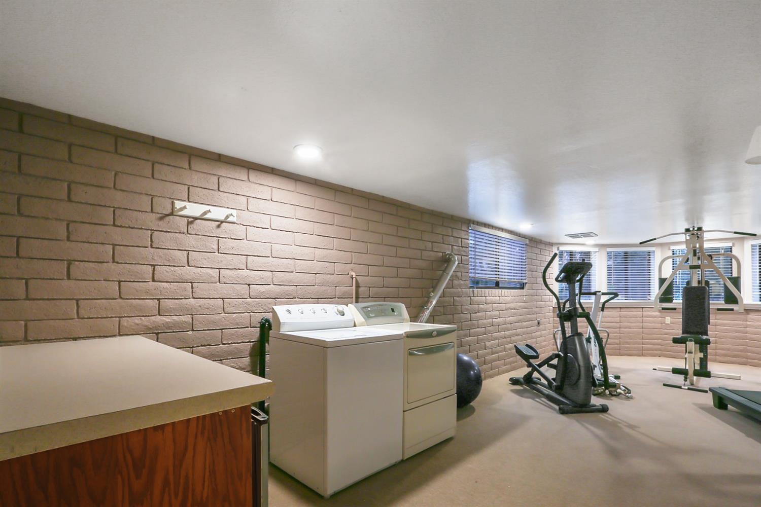 721 North Shirk Road, Unit G Visalia, CA 93291 - Photo 47 of 69 Additional Photo