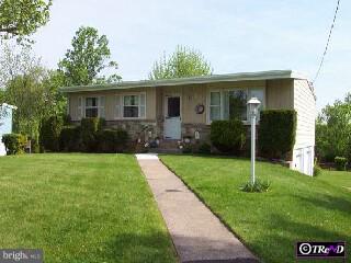 207 Surrey Road Chalfont, PA 18914 - Photo 1 of 1 Gallery Image 1