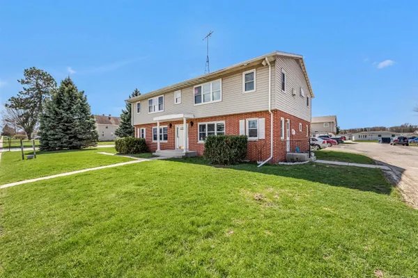 $450,000 | 1801 Mason Street, New Holstein, WI 53061