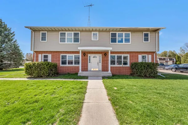 $450,000 | 1801 Mason Street, New Holstein, WI 53061