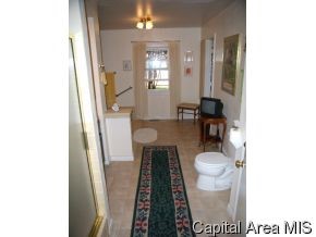 2025 Cherry Road Springfield, IL 62704 - Photo 5 of 10