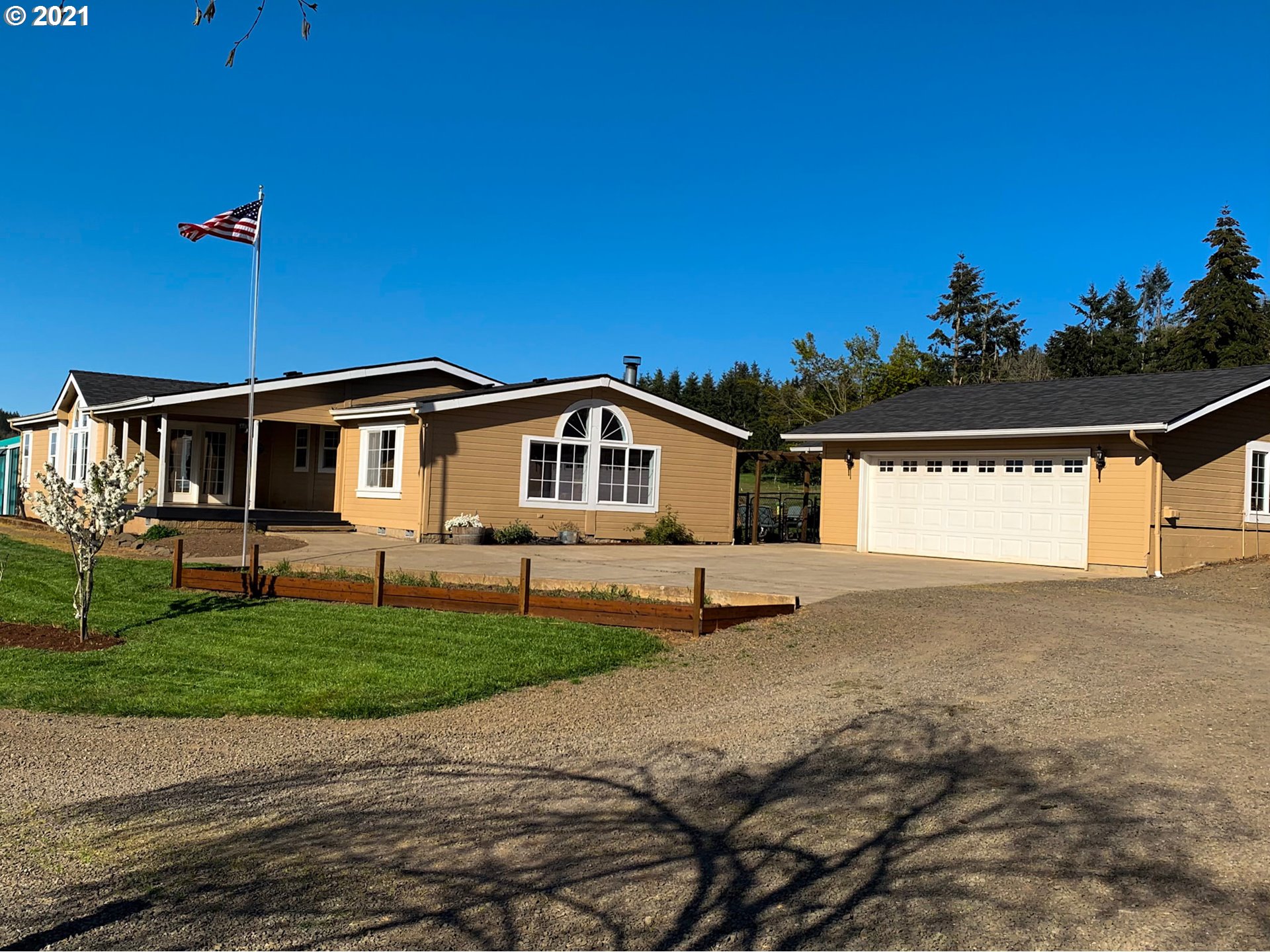 9961 South Maple Grove Road Molalla, OR 97038 - Photo 2 of 24
