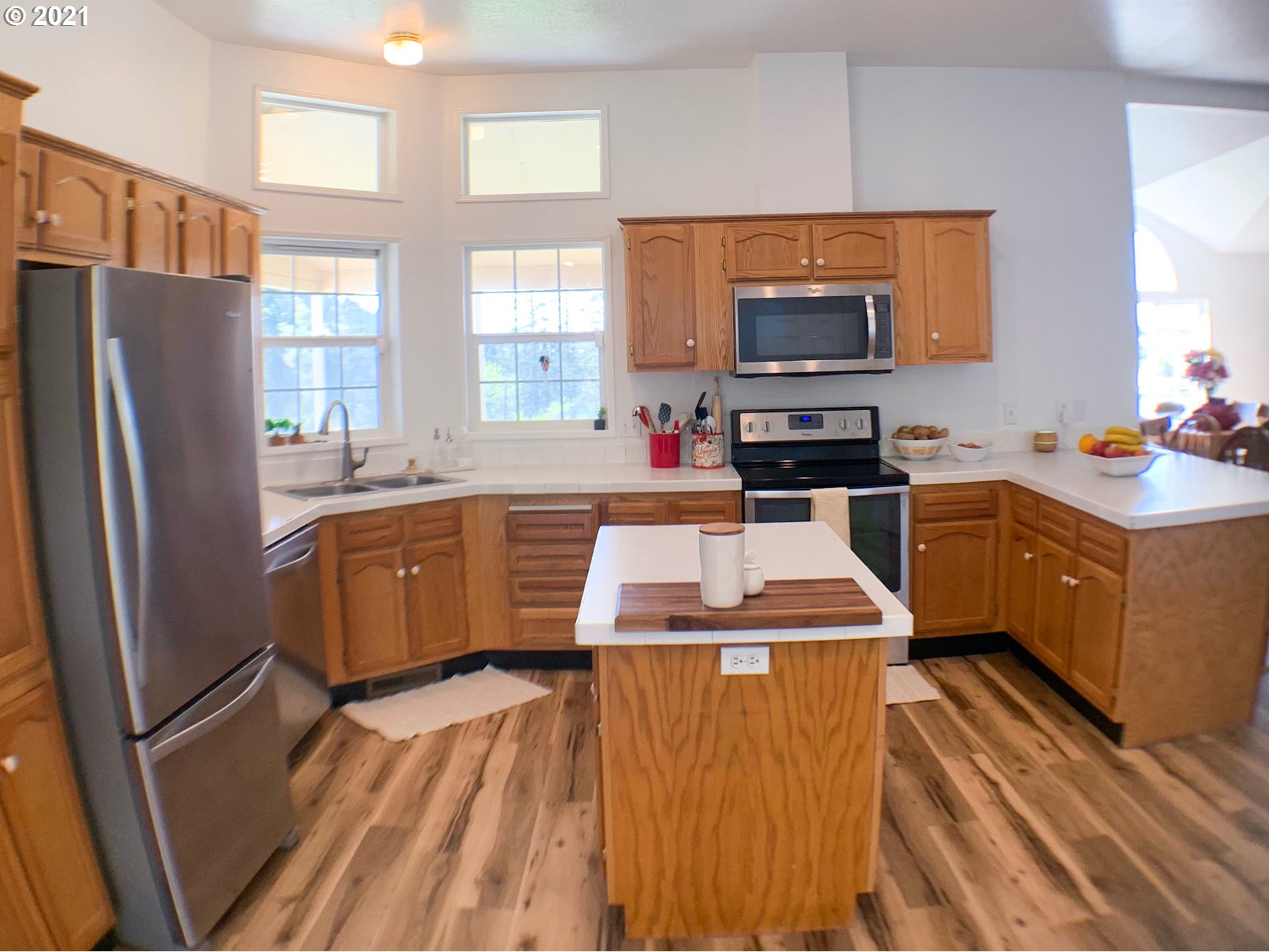 9961 South Maple Grove Road Molalla, OR 97038 - Photo 3 of 24