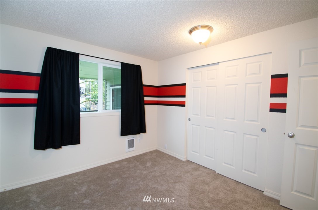 13007 East Gibson Road, Unit U237 Everett, WA 98204 - Photo 10 of 15 Gallery Image 10