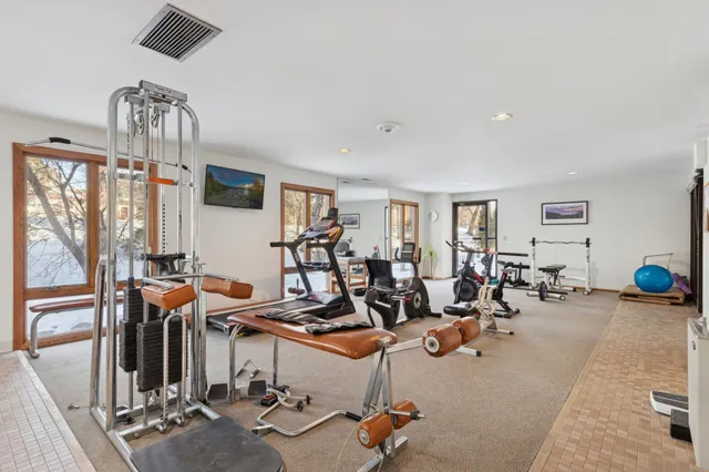 $205,000 | 10 Windsor Court, Unit 311, New Brighton, MN 55112