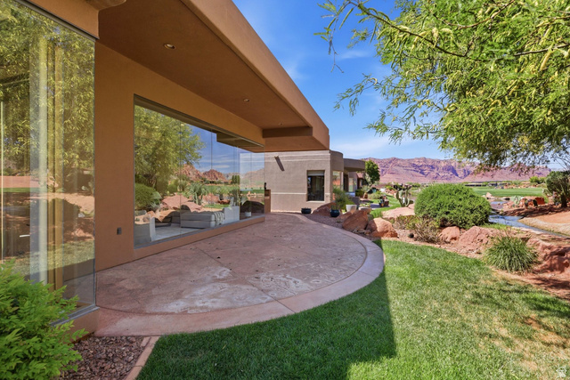 2410 West Entrada Trail, Unit 4 St. George, UT 84770 - Photo 28 of 47