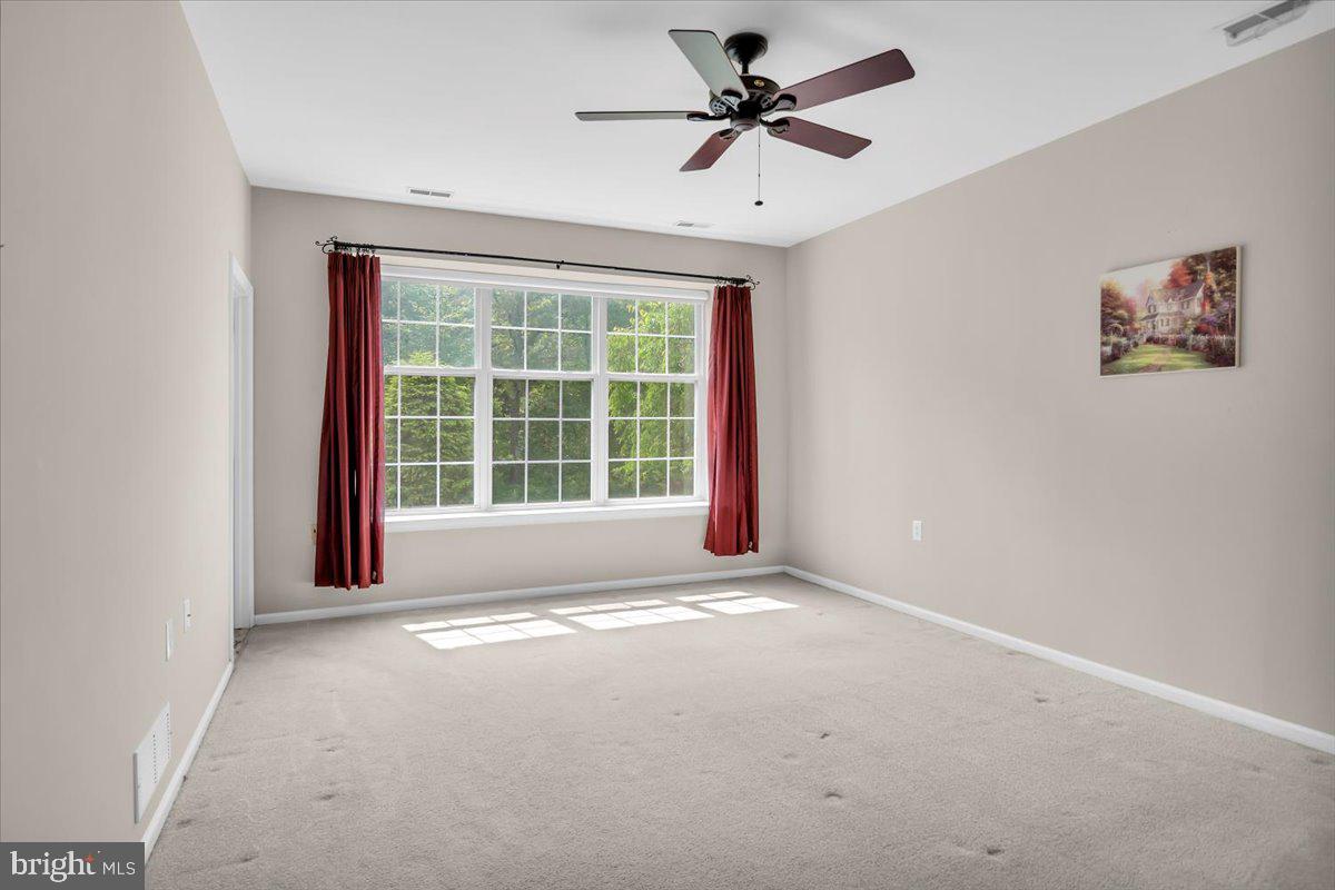 62 Mayfair Road Southampton, NJ 08088 - Photo 15 of 28