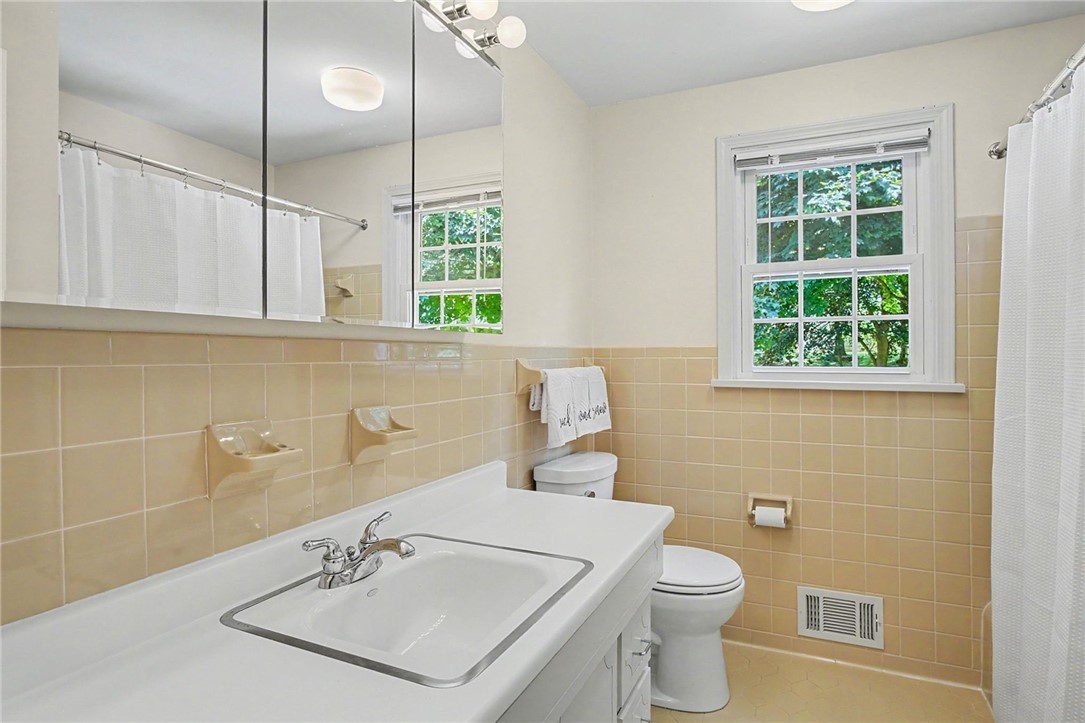 26 South Ridge Trail Perinton, NY 14450 - Photo 26 of 39