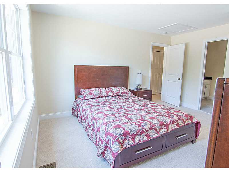 1209 Centerville Road, Unit 8 Warwick, RI 02886 - Photo 16 of 21 Bedroom.