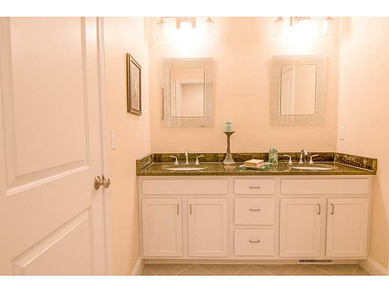 1209 Centerville Road, Unit 8 Warwick, RI 02886 - Photo 18 of 21 Bathroom.