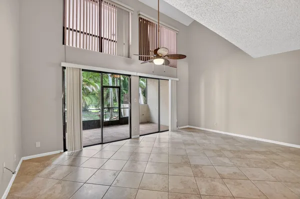 $3,200 | 243 Northwest 45th Avenue, Unit 243, Deerfield Beach, FL 33442