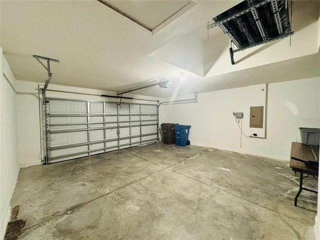 $2,400 | 1090 Woodlark Drive, Haines City, FL 33844