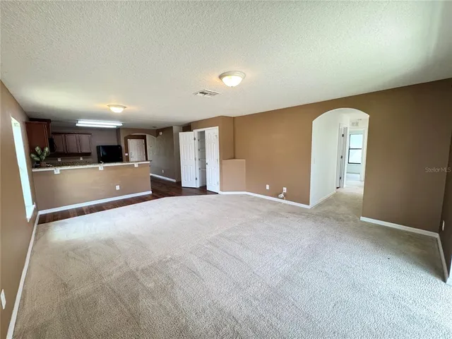 $2,400 | 1090 Woodlark Drive, Haines City, FL 33844