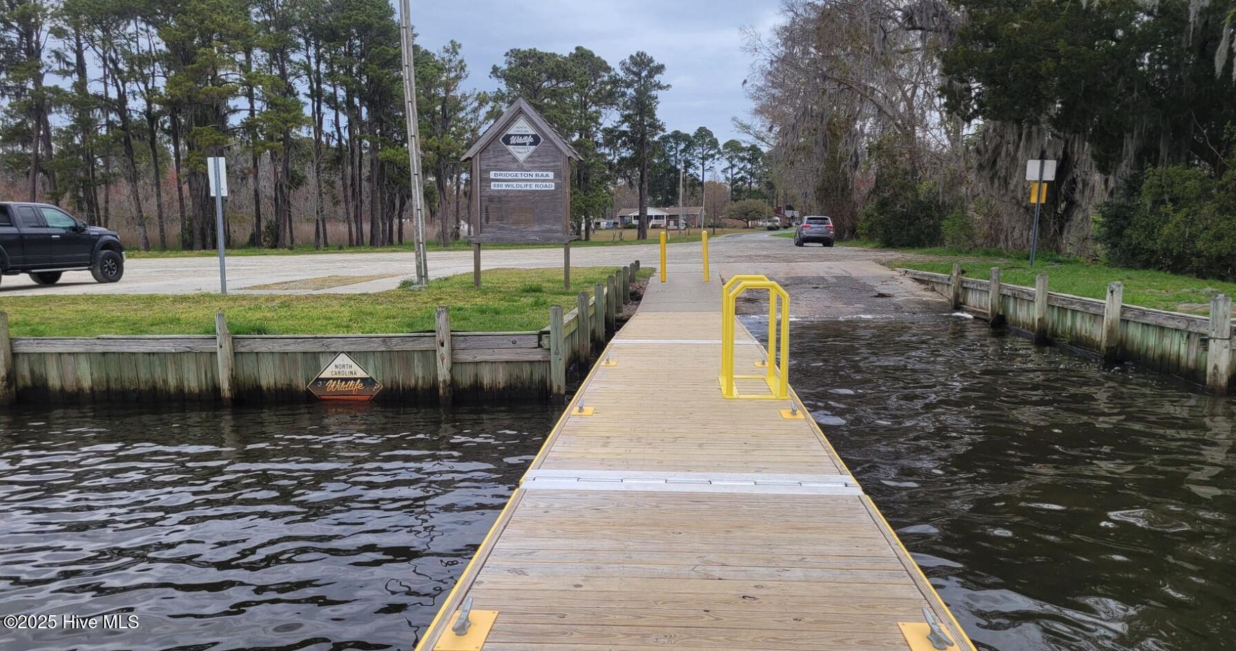 5130 Sand Ridge Road New Bern, NC 28560 - Photo 2 of 19 Neighborhood Boat Ramp