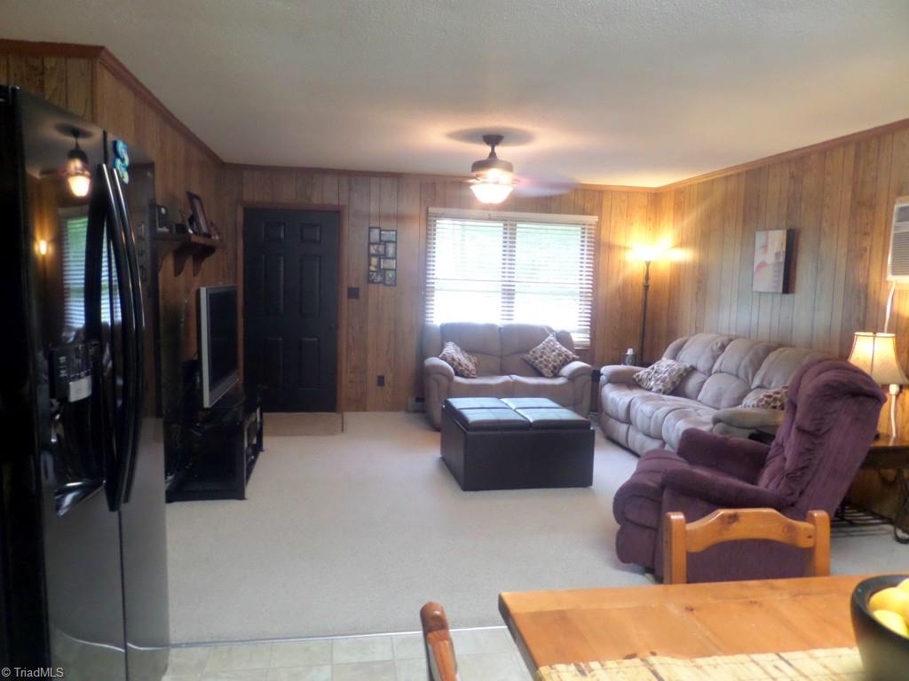 240 Paul Workman Road Lexington, NC 27292 - Photo 9 of 15 Gallery Image 9
