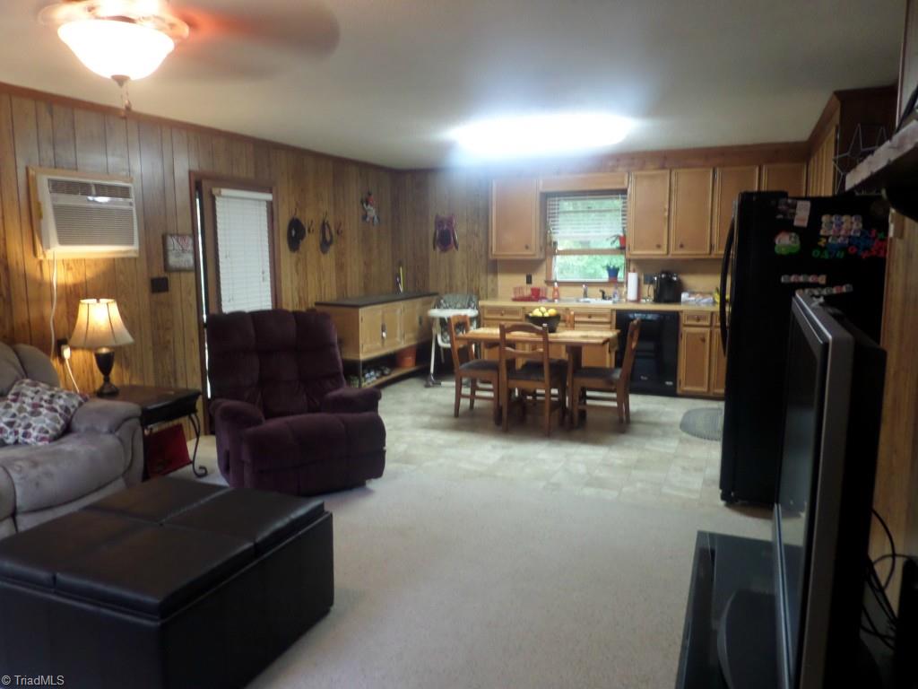 240 Paul Workman Road Lexington, NC 27292 - Photo 10 of 15 Gallery Image 10